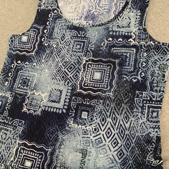 Islanders Womens Blue Blouse Medium Sleeveless Lightweight Top Polyester Spandex - Picture 7 of 9